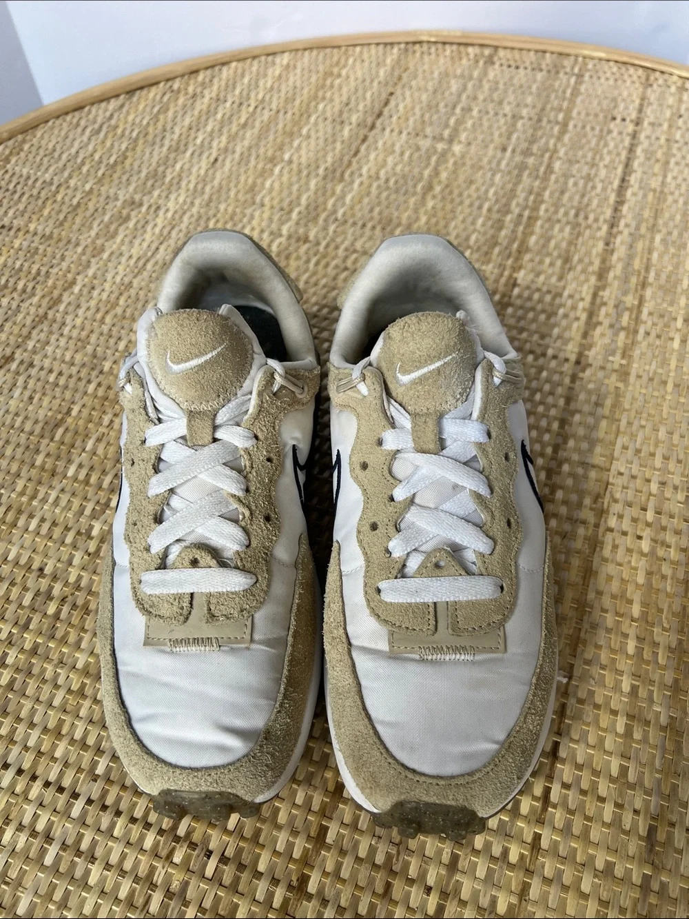 Nike Women Fontanka Waffle React sneaker Sanddrift Suede Beige White black 6.5